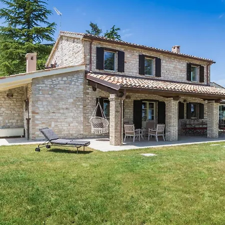 Pally Villa Fossombrone