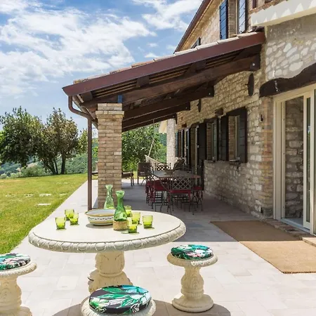 Pally Villa