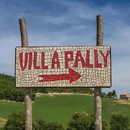 Pally Villa